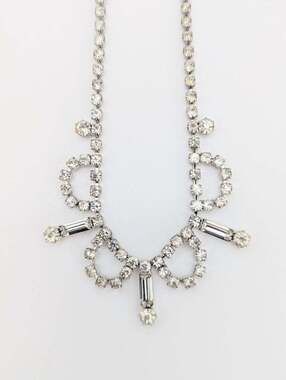 Elegant & Unique Silver-Tone Clear Rhinestone Drop Statement Necklace
